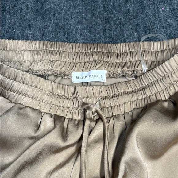 Tan High Waist Shorts with Elastic Waistband - Picture 2 of 5